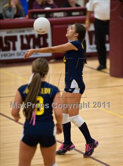 Thumbnail 3 in East Lyme vs. Kennedy (CIAC Class L Second Round) photogallery.