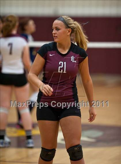 Thumbnail 2 in East Lyme vs. Kennedy (CIAC Class L Second Round) photogallery.