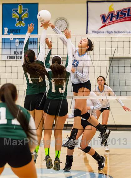 Thumbnail 3 in Falls Church @ Yorktown photogallery.