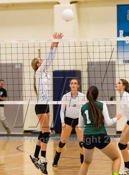 Thumbnail 1 in Falls Church @ Yorktown photogallery.