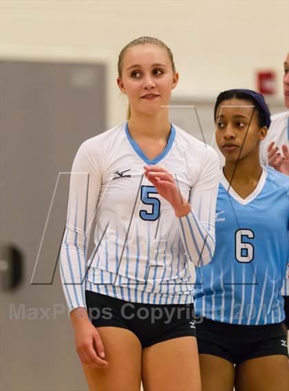 Thumbnail 1 in Falls Church @ Yorktown photogallery.