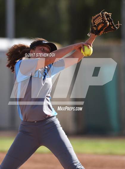 Thumbnail 2 in King @ Norco photogallery.