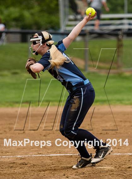 Thumbnail 2 in Burrell vs Highlands  photogallery.