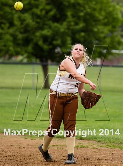 Thumbnail 2 in Burrell vs Highlands  photogallery.