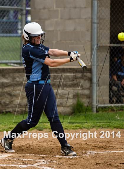 Thumbnail 2 in Burrell vs Highlands  photogallery.