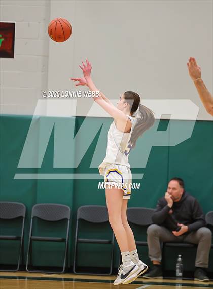 Thumbnail 2 in Marlboro Central vs. Ardsley (NYSPHSAA Class A Regional Semifinal) photogallery.