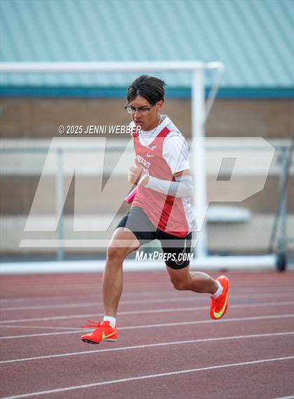 Thumbnail 2 in Spring Valley Weekday #1 (4x100m) photogallery.