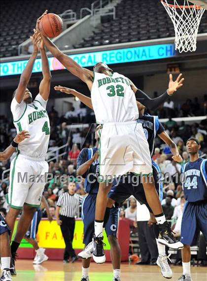 Thumbnail 3 in Compton vs. Lincoln (CIF SoCal D2 Final) photogallery.
