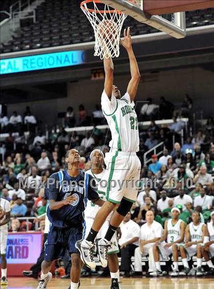 Thumbnail 1 in Compton vs. Lincoln (CIF SoCal D2 Final) photogallery.