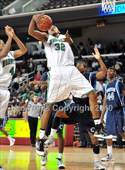 Thumbnail 1 in Compton vs. Lincoln (CIF SoCal D2 Final) photogallery.