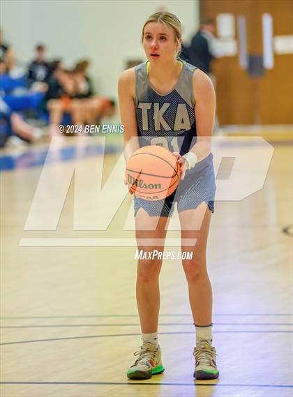 Thumbnail 1 in Lanier Christian Academy vs. The King's Academy (GAPPS 1-AA Semifinals) photogallery.