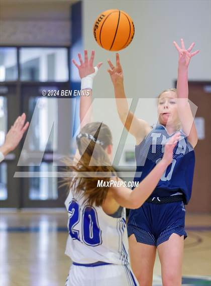 Thumbnail 1 in Lanier Christian Academy vs. The King's Academy (GAPPS 1-AA Semifinals) photogallery.