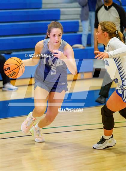 Thumbnail 2 in Lanier Christian Academy vs. The King's Academy (GAPPS 1-AA Semifinals) photogallery.