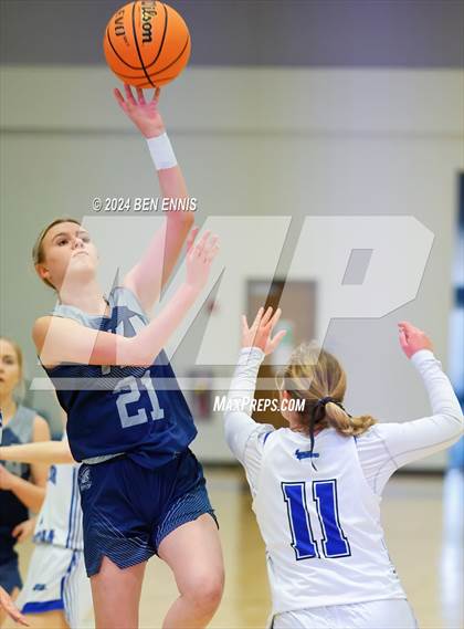 Thumbnail 3 in Lanier Christian Academy vs. The King's Academy (GAPPS 1-AA Semifinals) photogallery.
