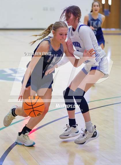 Thumbnail 3 in Lanier Christian Academy vs. The King's Academy (GAPPS 1-AA Semifinals) photogallery.