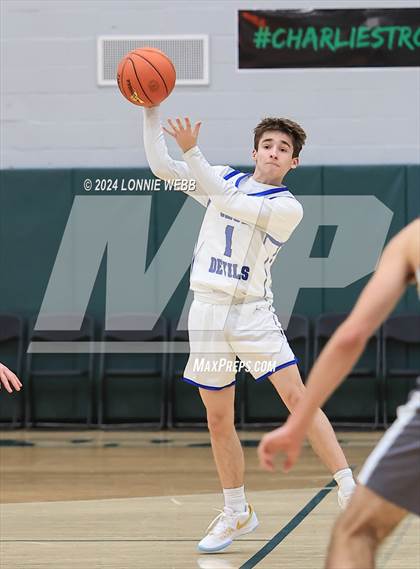 Thumbnail 1 in Haldane vs. Millbrook (NYSPHSAA Class C Regional Semifinal) photogallery.