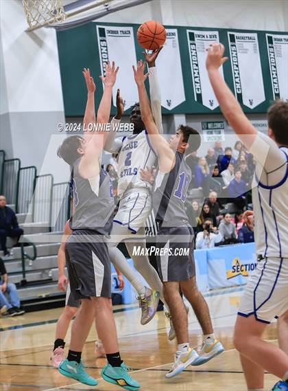 Thumbnail 1 in Haldane vs. Millbrook (NYSPHSAA Class C Regional Semifinal) photogallery.