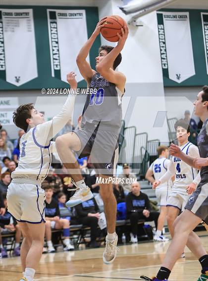 Thumbnail 3 in Haldane vs. Millbrook (NYSPHSAA Class C Regional Semifinal) photogallery.