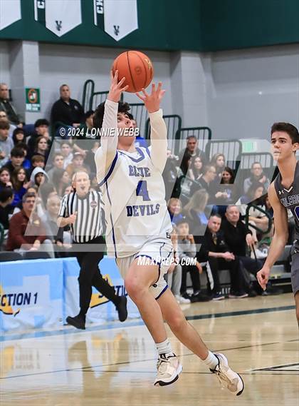 Thumbnail 2 in Haldane vs. Millbrook (NYSPHSAA Class C Regional Semifinal) photogallery.