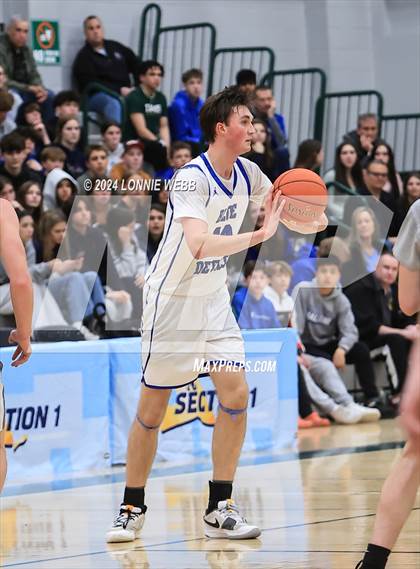 Thumbnail 1 in Haldane vs. Millbrook (NYSPHSAA Class C Regional Semifinal) photogallery.