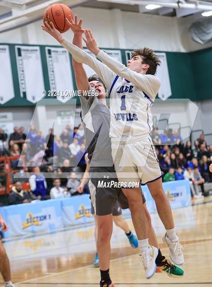 Thumbnail 1 in Haldane vs. Millbrook (NYSPHSAA Class C Regional Semifinal) photogallery.