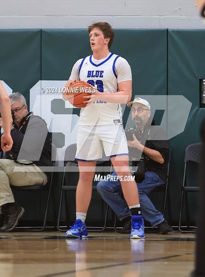 Thumbnail 3 in Haldane vs. Millbrook (NYSPHSAA Class C Regional Semifinal) photogallery.