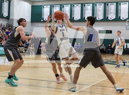 Thumbnail 1 in Haldane vs. Millbrook (NYSPHSAA Class C Regional Semifinal) photogallery.
