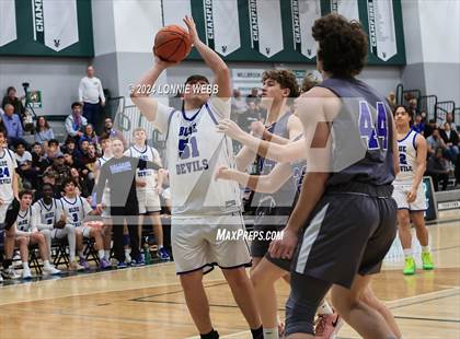 Thumbnail 2 in Haldane vs. Millbrook (NYSPHSAA Class C Regional Semifinal) photogallery.