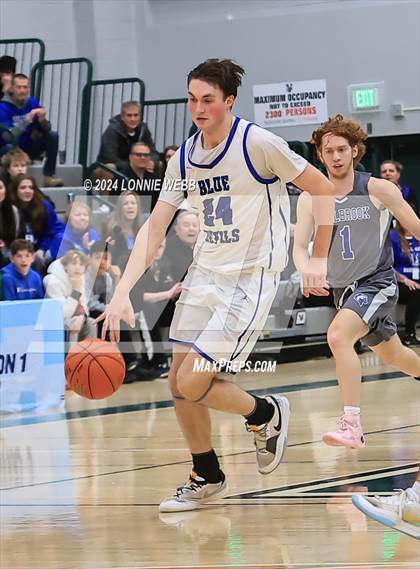 Thumbnail 1 in Haldane vs. Millbrook (NYSPHSAA Class C Regional Semifinal) photogallery.