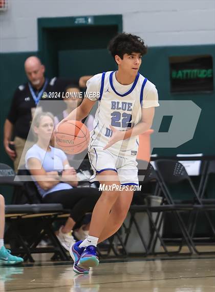 Thumbnail 1 in Haldane vs. Millbrook (NYSPHSAA Class C Regional Semifinal) photogallery.