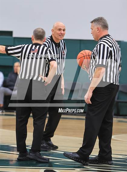 Thumbnail 2 in Haldane vs. Millbrook (NYSPHSAA Class C Regional Semifinal) photogallery.