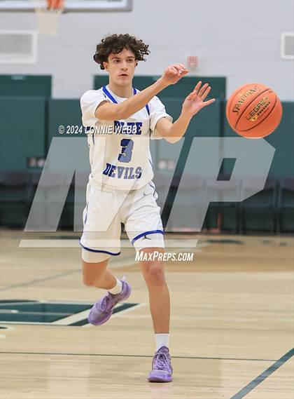 Thumbnail 3 in Haldane vs. Millbrook (NYSPHSAA Class C Regional Semifinal) photogallery.