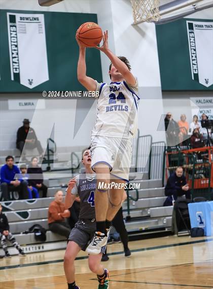 Thumbnail 2 in Haldane vs. Millbrook (NYSPHSAA Class C Regional Semifinal) photogallery.