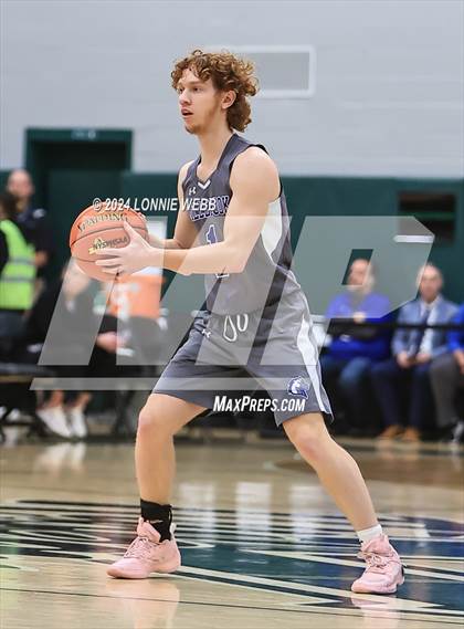Thumbnail 2 in Haldane vs. Millbrook (NYSPHSAA Class C Regional Semifinal) photogallery.
