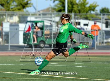 Thumbnail 3 in Franklin vs St. Francis (CIF SJS D1 Final) photogallery.