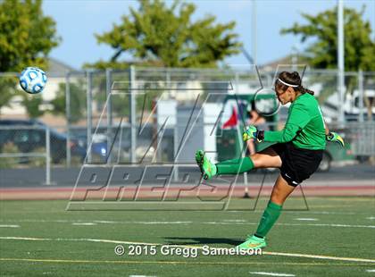 Thumbnail 2 in Franklin vs St. Francis (CIF SJS D1 Final) photogallery.