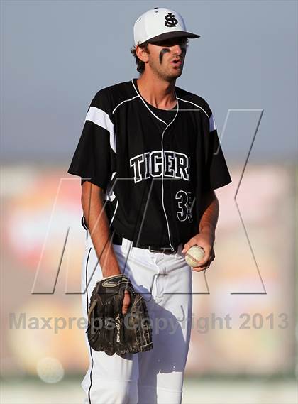 Thumbnail 1 in Beaumont  @ San Jacinto (County Clash) photogallery.