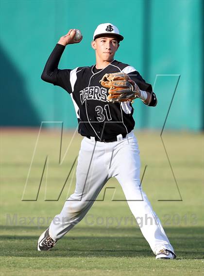 Thumbnail 2 in Beaumont  @ San Jacinto (County Clash) photogallery.