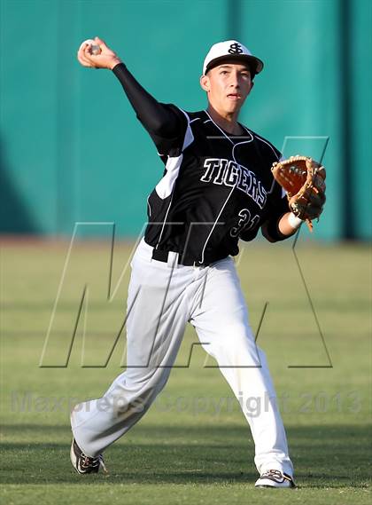 Thumbnail 3 in Beaumont  @ San Jacinto (County Clash) photogallery.