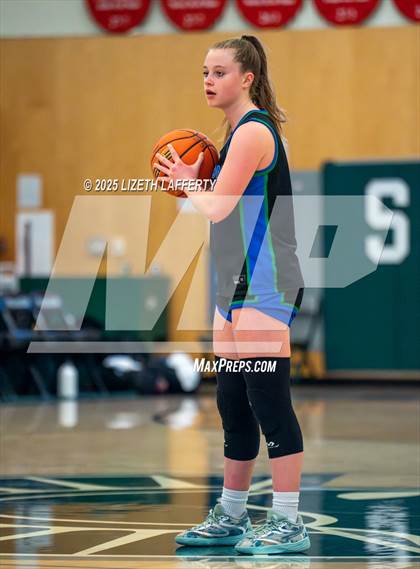Thumbnail 3 in Dougherty Valley vs. Branson (Sabrina Ionescu SI20 Showcase) photogallery.