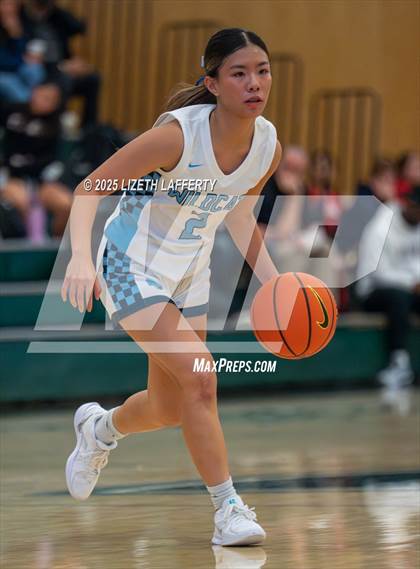 Thumbnail 2 in Dougherty Valley vs. Branson (Sabrina Ionescu SI20 Showcase) photogallery.