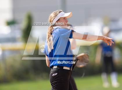 Thumbnail 2 in Bellevue East @ Bennington photogallery.