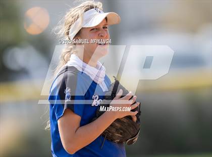Thumbnail 2 in Bellevue East @ Bennington photogallery.
