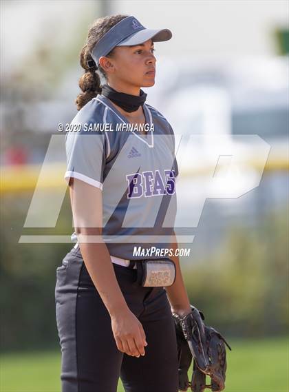 Thumbnail 1 in Bellevue East @ Bennington photogallery.