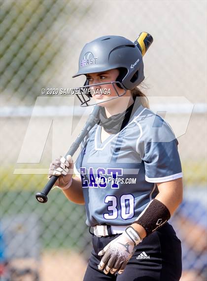Thumbnail 1 in Bellevue East @ Bennington photogallery.