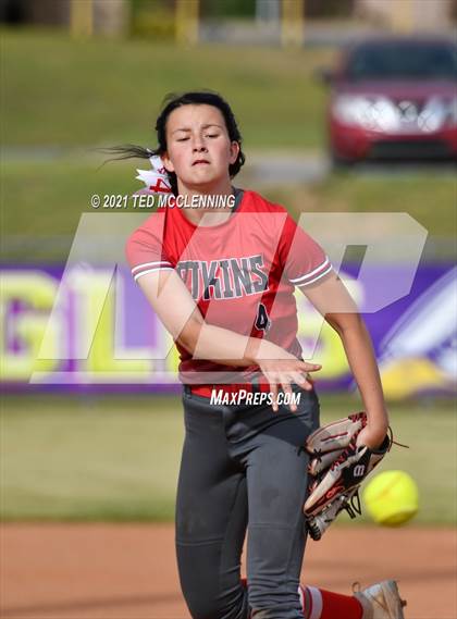 Thumbnail 2 in Atkins vs Perryville (3A District) photogallery.