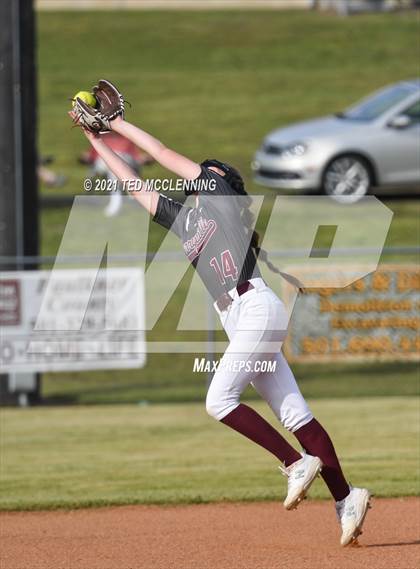 Thumbnail 1 in Atkins vs Perryville (3A District) photogallery.