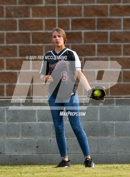 Thumbnail 2 in Atkins vs Perryville (3A District) photogallery.
