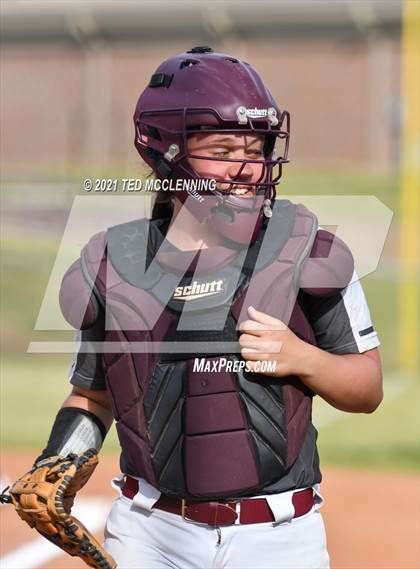Thumbnail 3 in Atkins vs Perryville (3A District) photogallery.