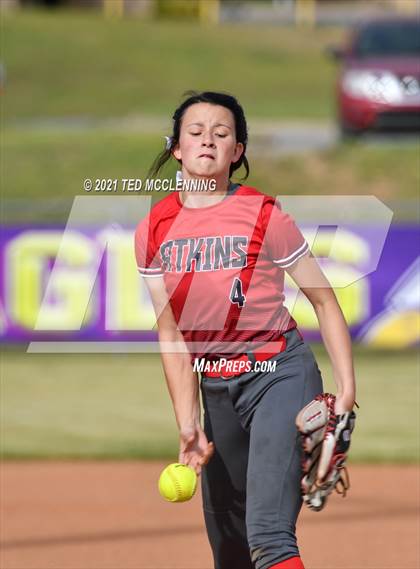 Thumbnail 1 in Atkins vs Perryville (3A District) photogallery.